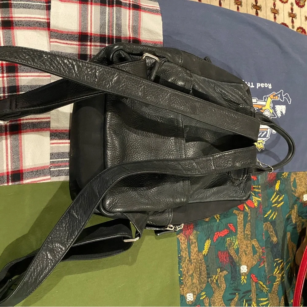 Set 2 Vintage Fossil Black Leather Crossbody Backpack